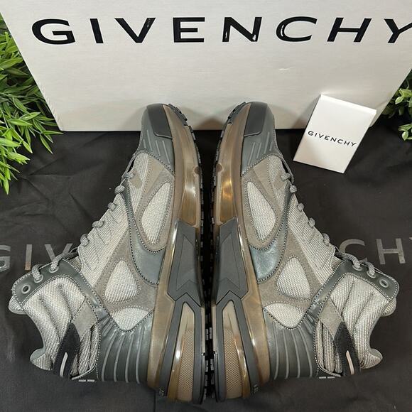 Givenchy Men's GIV 1 High Top Combo Sneakers Size 40 - Picture 8 of 13
